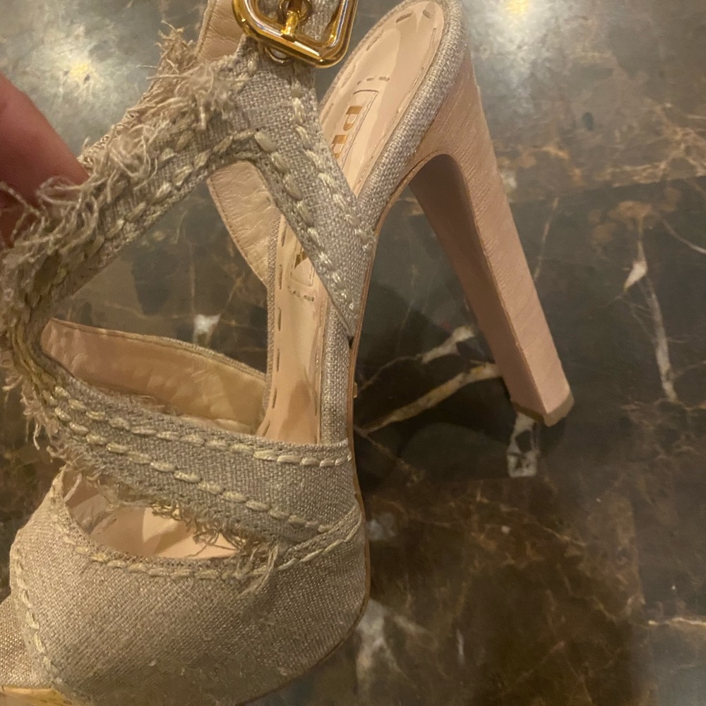Prada Heels Size 37 - Picture 3 of 6